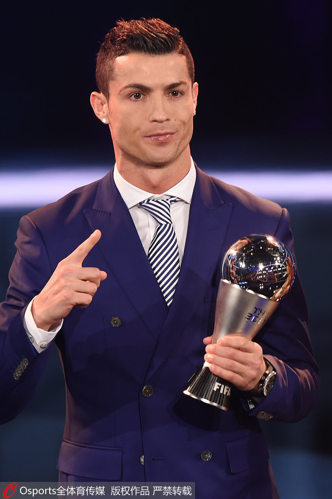 篮球篮网主力球员连续三场得分20+