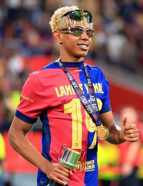 90分钟被绝平！亚洲冠军太水了，2轮1分沦为垫底，2大黑马排前二