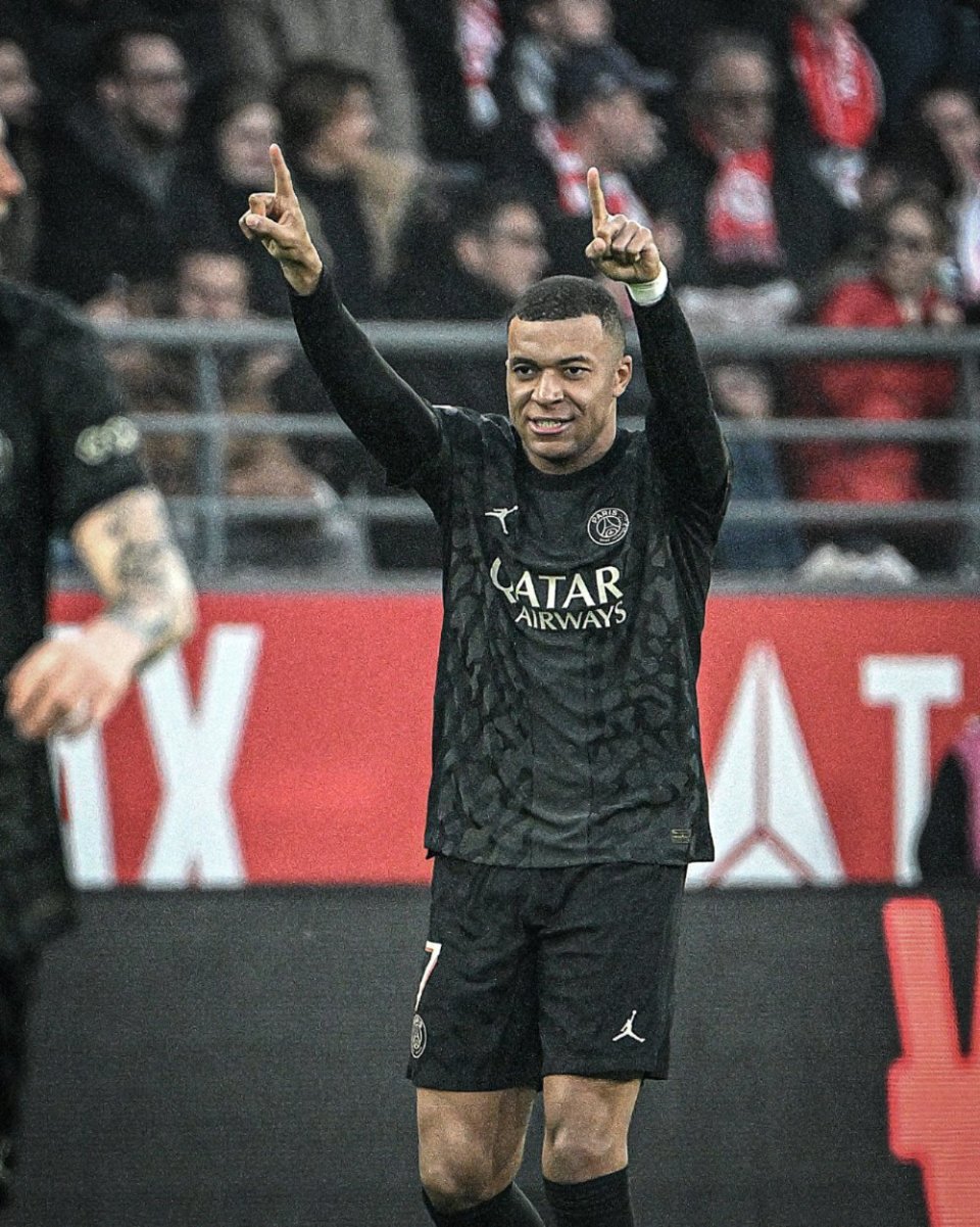 巴萨新星破门展示未来潜力