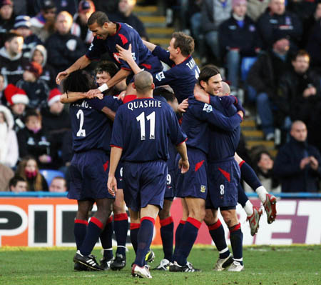 队记：莫兰特符合开拓者的快节奏打法，可用亨德森或夏普交易（队记者：莫兰特契合开拓者快节奏体系，或以亨德森／夏普为交易筹码）