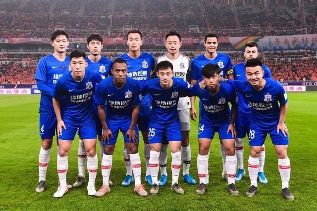 标志性长传制导，阿诺德送出西甲生涯首个助攻（招牌长传精准制导，阿诺德完成西甲生涯首助）