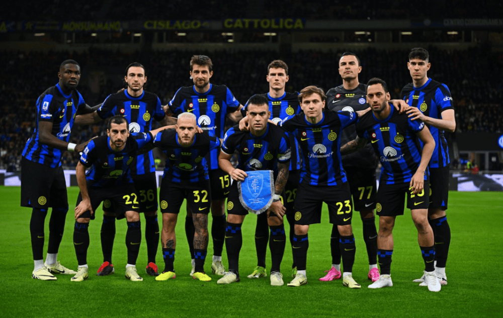 小将卡尔：我从基米希和凯恩身上学到了很多，很开心在拜仁踢球（卡尔：从基米希和凯恩身上获益匪浅，在拜仁踢球让我很开心）