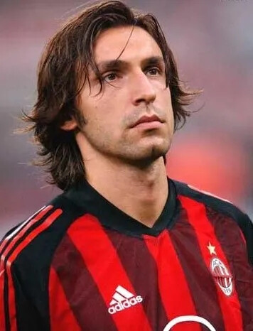 意甲媒体热议：米兰前锋希门尼斯未来扑朔迷离，媒体坚称他将离开而经纪人否认！（意媒聚焦：米兰前锋希门尼斯去留成谜，媒体称将离队经纪人予以否认）