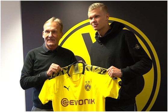 砸地头球破门，梅西打进职业生涯的第896球（梅西砸地头槌破门，收获生涯第896球）