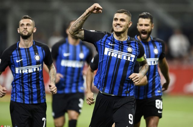 德天空：多特19岁边锋坎贝尔已向俱乐部表示希望在冬窗离队（德天空：多特19岁边锋坎贝尔已告知俱乐部，盼在冬窗离队）