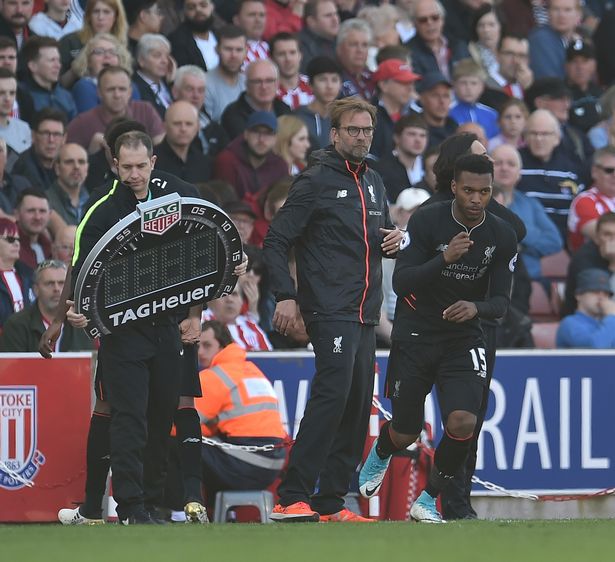 本轮欧冠最佳阵容：姆巴佩、维蒂尼亚领衔，赖斯、库库在列（欧冠本轮最佳阵容出炉：姆巴佩、维蒂尼亚领衔，赖斯与库库入选）