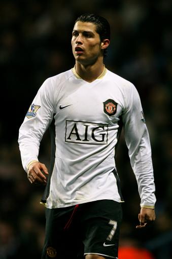 国米近8场对西班牙球队仅1负，近18场欧冠小组赛／联赛也仅1负（国米近8战西班牙对手仅负1场，欧冠小组赛／联赛近18场同样仅输1次）