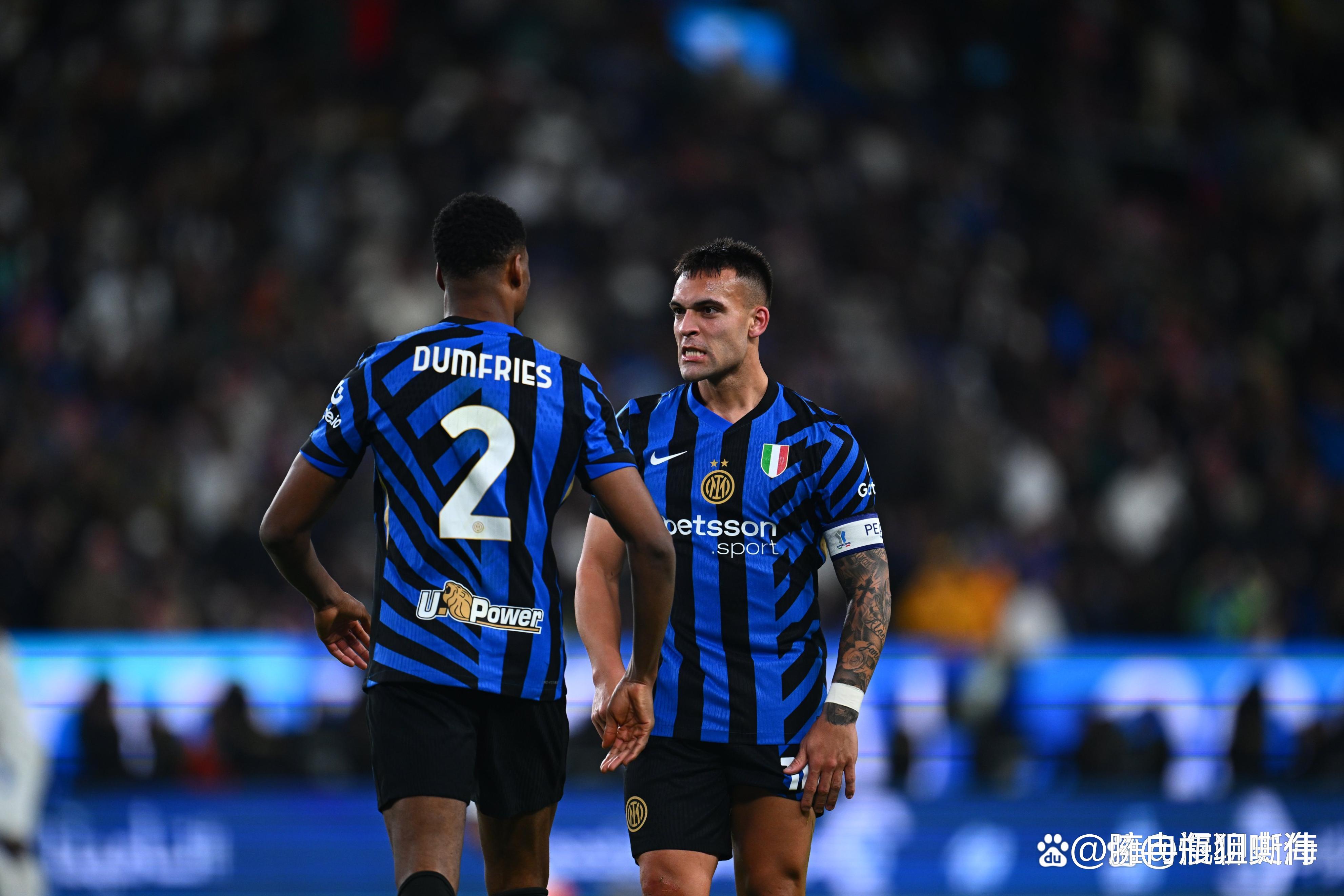 祝贺，王霜和陈晨入选2025国际足联年度最佳女足阵容候选名单（王霜、陈晨入围2025年FIFA年度最佳女足阵容候选）