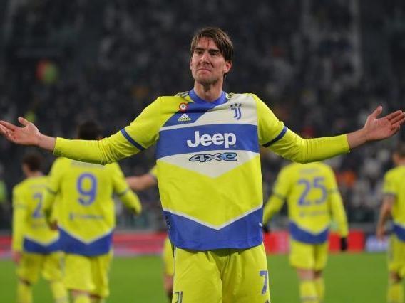 巴萨0-3不敌切尔西，弗里克执教生涯首次在欧冠被零封（巴萨0-3负于切尔西，弗里克欧冠执教生涯首遭零封）